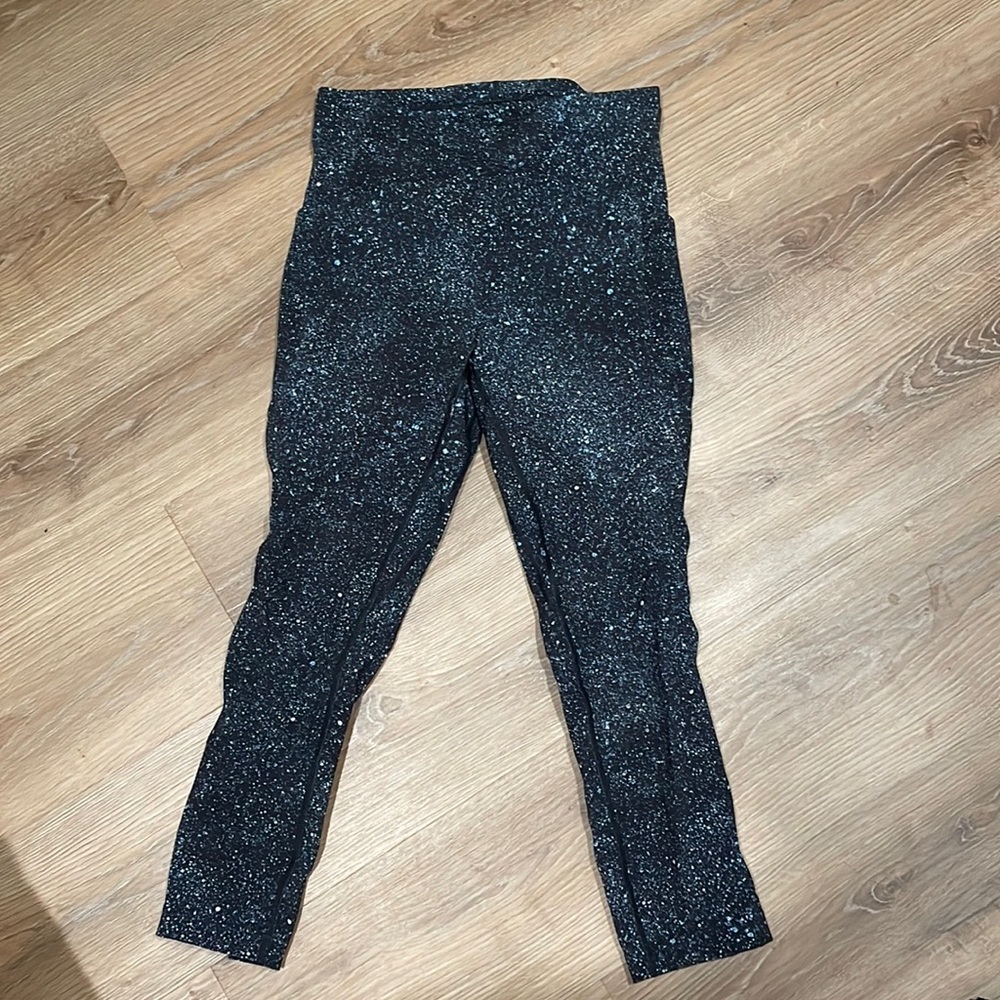 Lulu lemon galaxy cropped leggings
